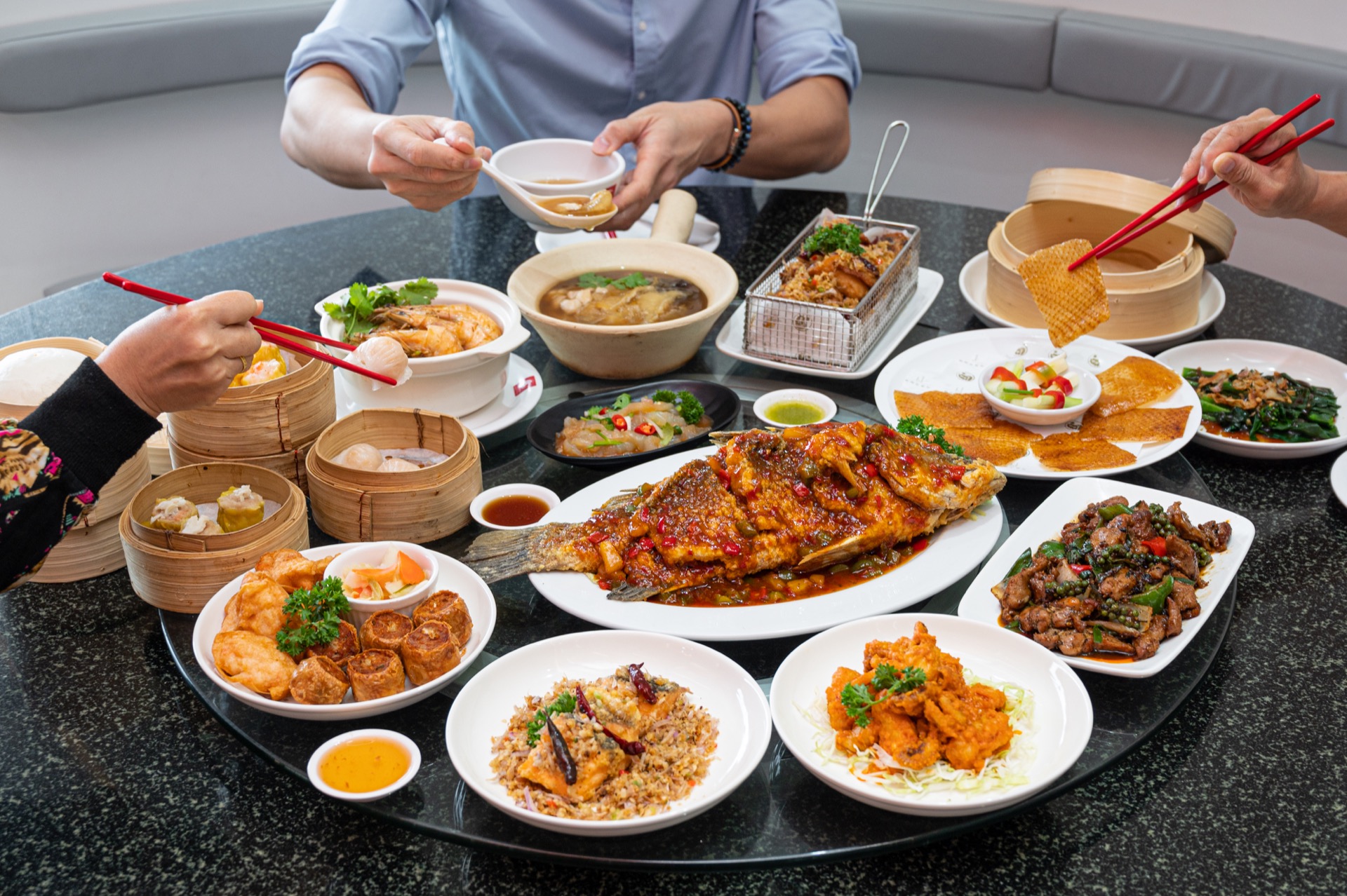 ฮองมิน เซ็นทรัลปิ่นเกล้า Sharing Set For 5-6 Person : Choose 14 Dishes