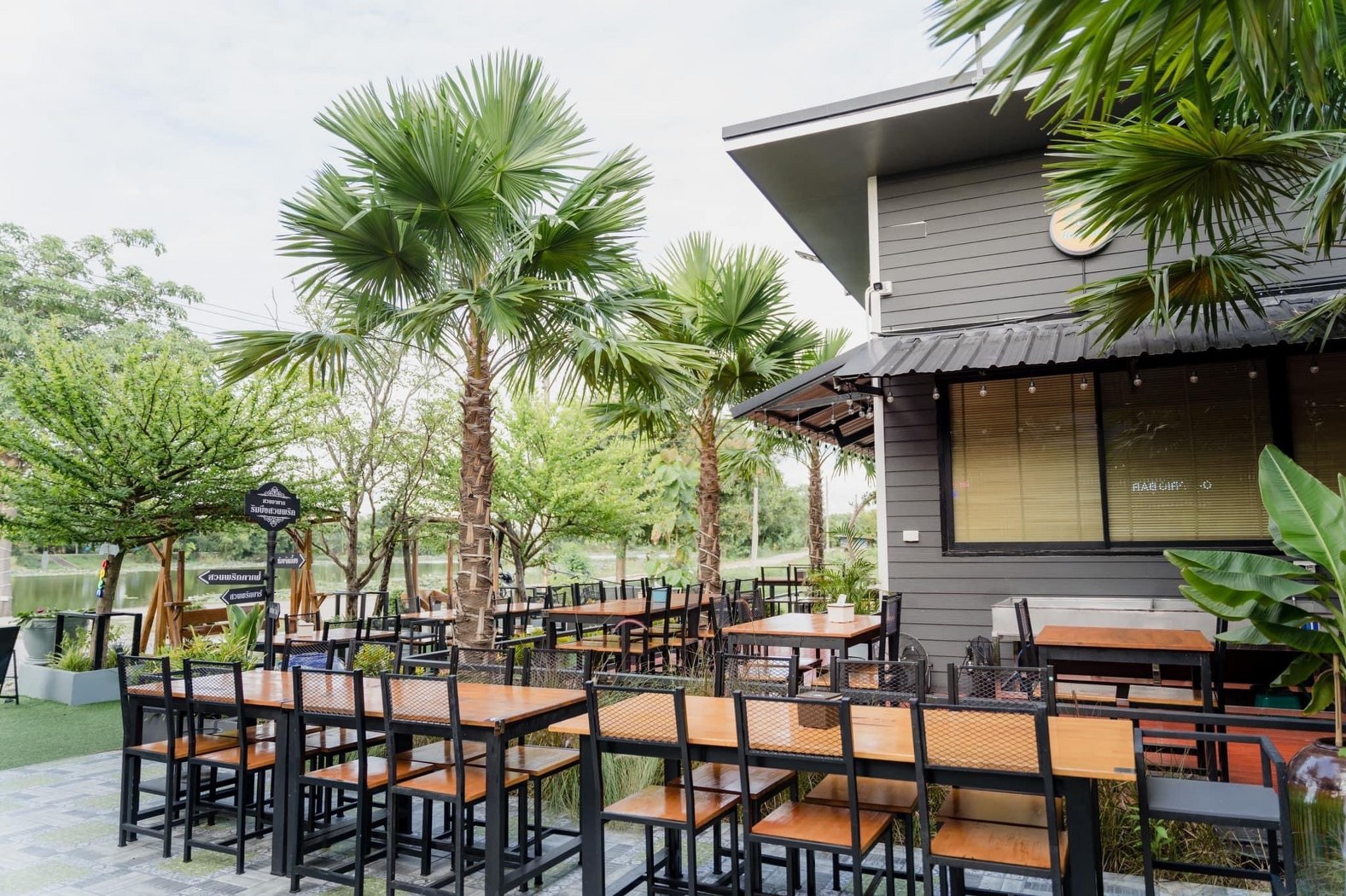 Rimbungsounprig Bar&Restaurants (Ayutthaya) Sharing Set for 2 Persons 