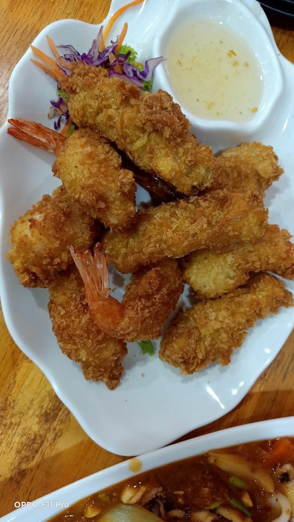 Rimbungsounprig Bar&Restaurants (Ayutthaya) Sharing Set for 3 Persons 