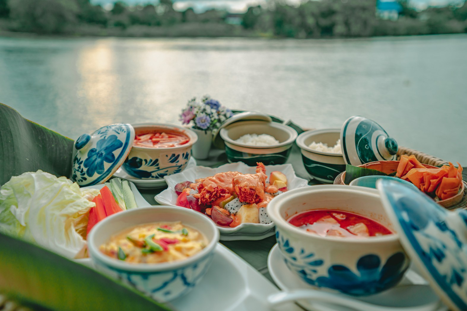 High River Café (Ratchaburi) Sharing Set for 3 Persons