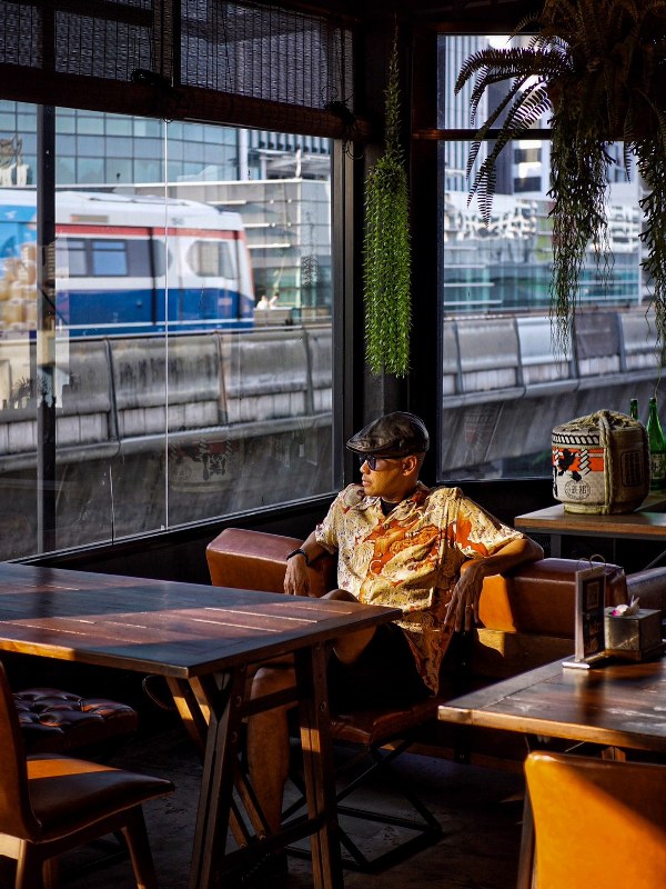 Take A Train Rooftop Izakaya Bar Sharing Set for 4 People (Premium)