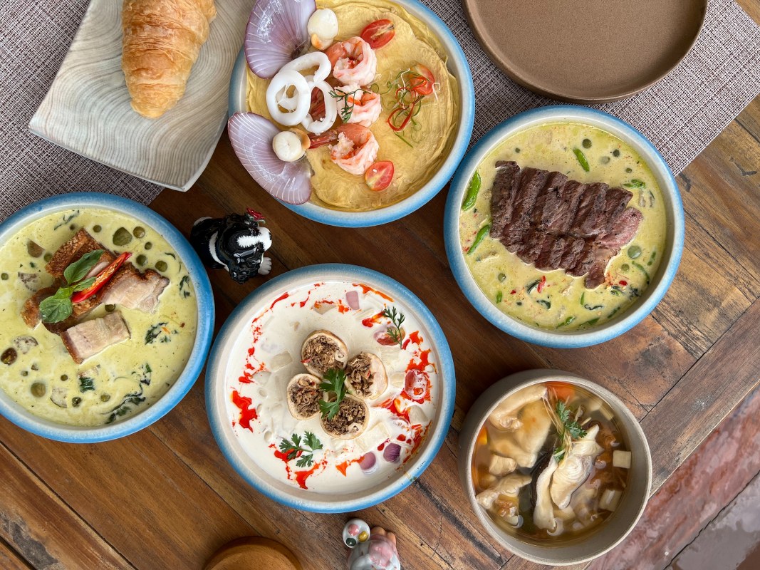 อะลา คราฟ คีรี วารี (น่าน) Premium Set for 2 People 