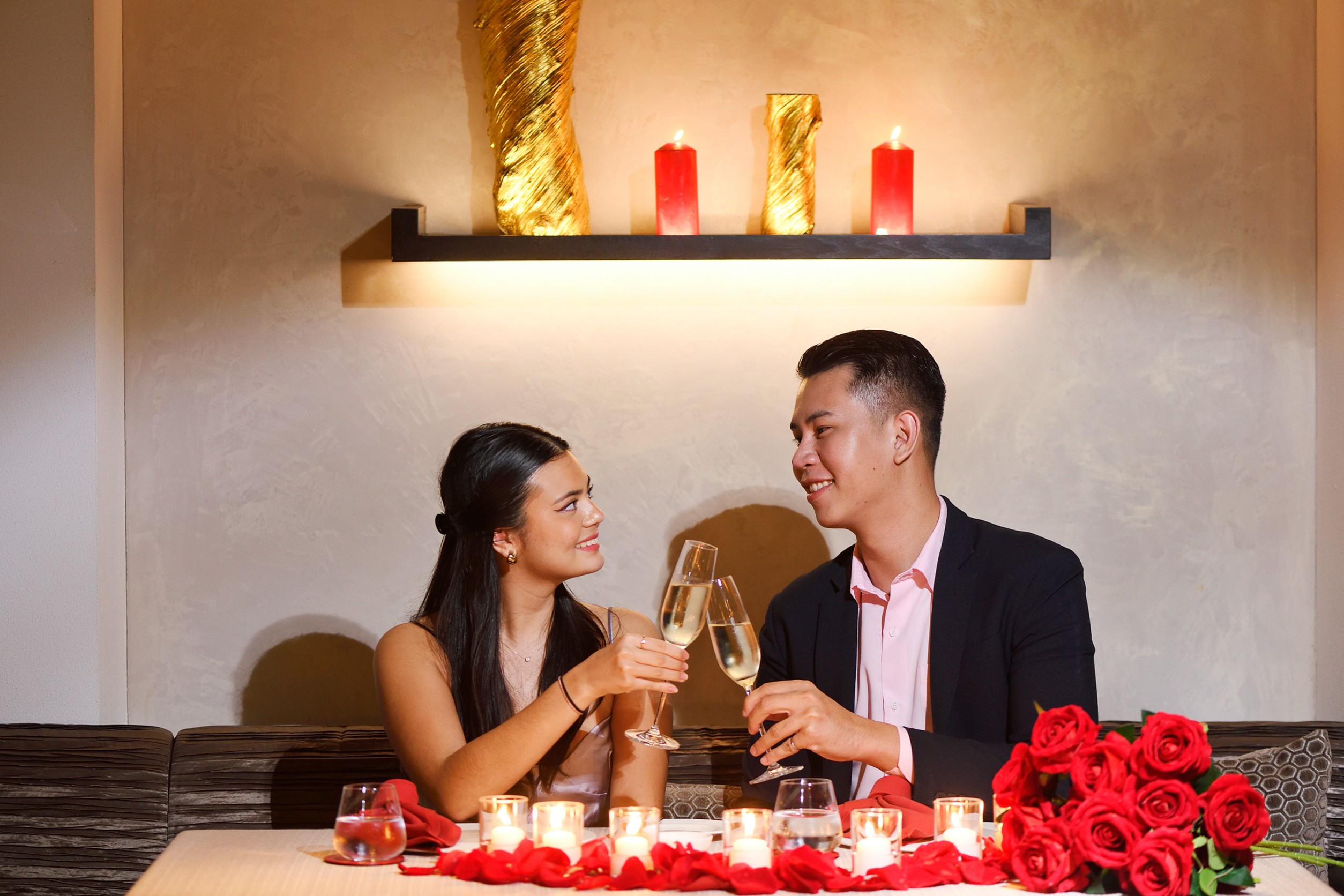 ลา สกาลา เดอะสุโขทัย กรุงเทพ  Special Package: Valentine's Day 4-Course Set w/ 1 Bottle of Wine