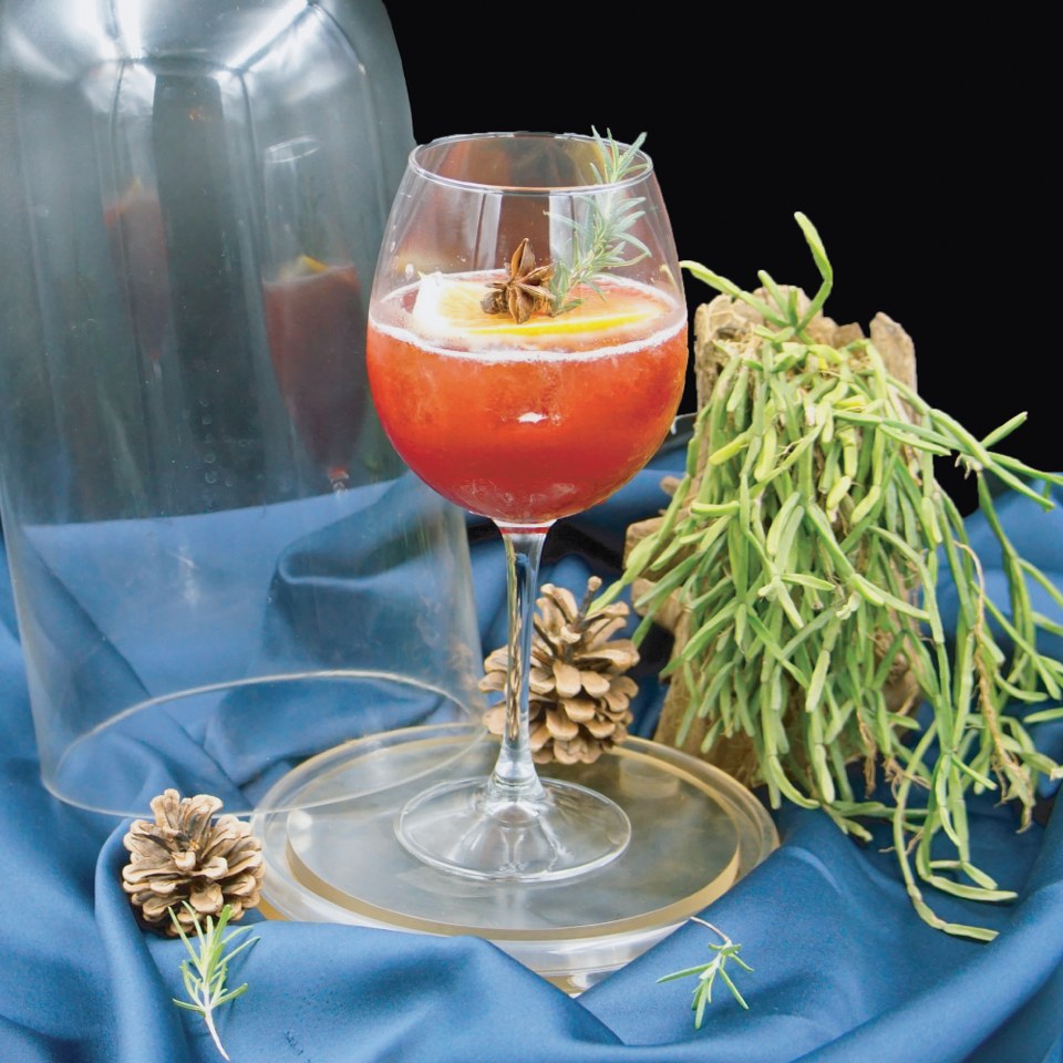 ตันติเตี๊ยม (ภูเก็ต) Choose 2 Dishes + 1 Mocktail
