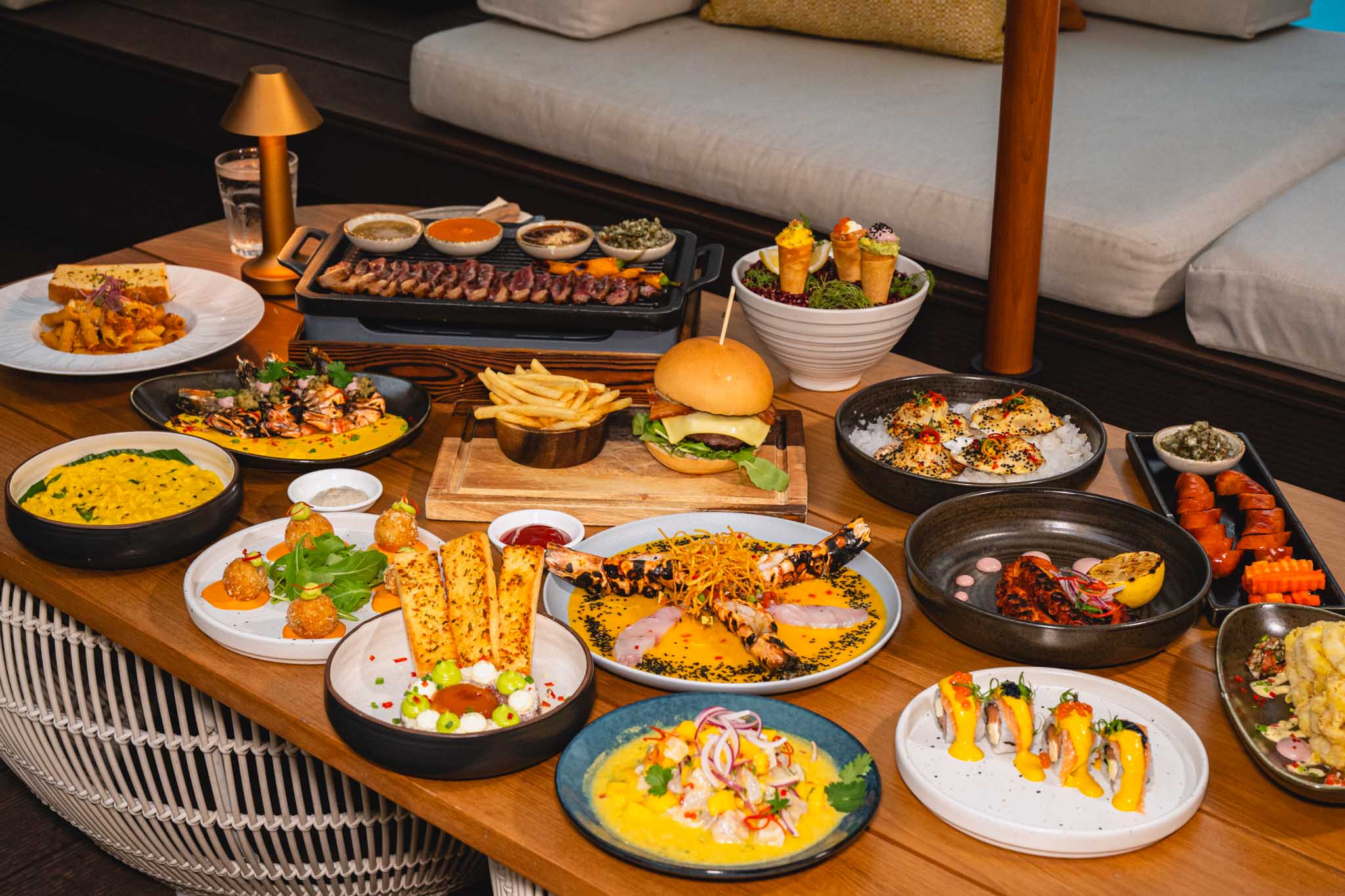 NóMADA Bangkok at Baan Dusit Thani Sharing Set for 3 People