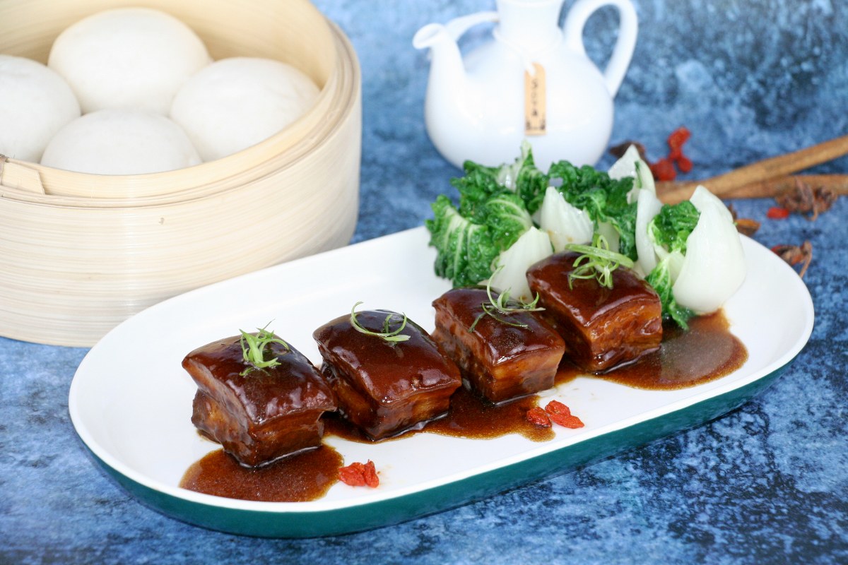 White Lotus Restaurant and Rooftop at Hilton Resort & Spa (Hua Hin) New: Dinner Sharing Set for 2 People