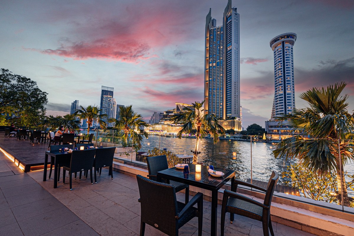 Giorgio's Riverside Royal Orchid Sheraton Hotel New: Italian Sharing set for 4 People with 1 Mocktail/Person