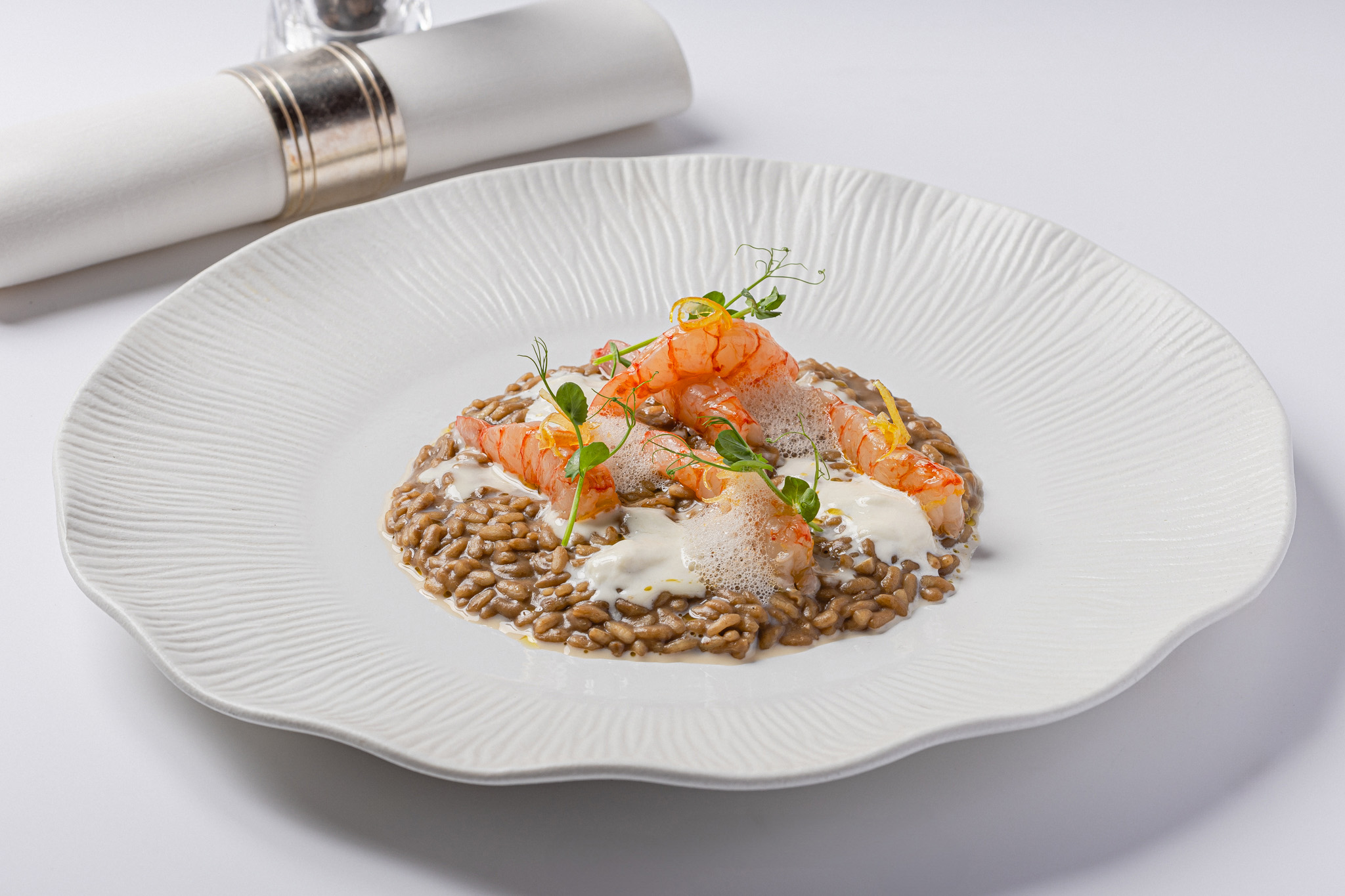 เรดสกาย เรสเตอรองท์ ชั้น 55 Sharing Set B ( Starter + Main + Dessert + Wine)