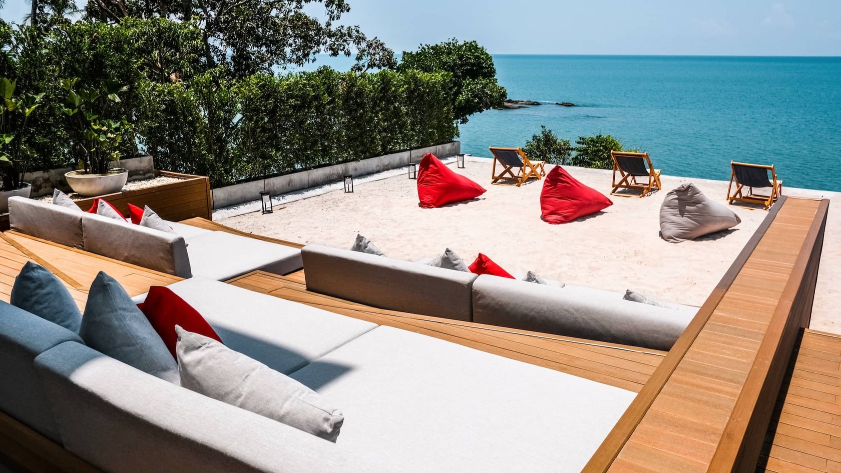 Sichon Tesoro Staycation (Nakhon Si Thammarat) Family Suite Ocean Front View Pool Access 1 Night