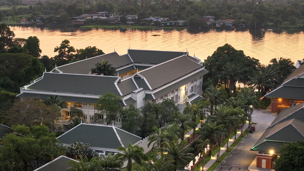 Kalanan Riverside Resort Staycation 2 Nights at Deluxe Garden View Room for 2 People (Book 2-Day Advance)