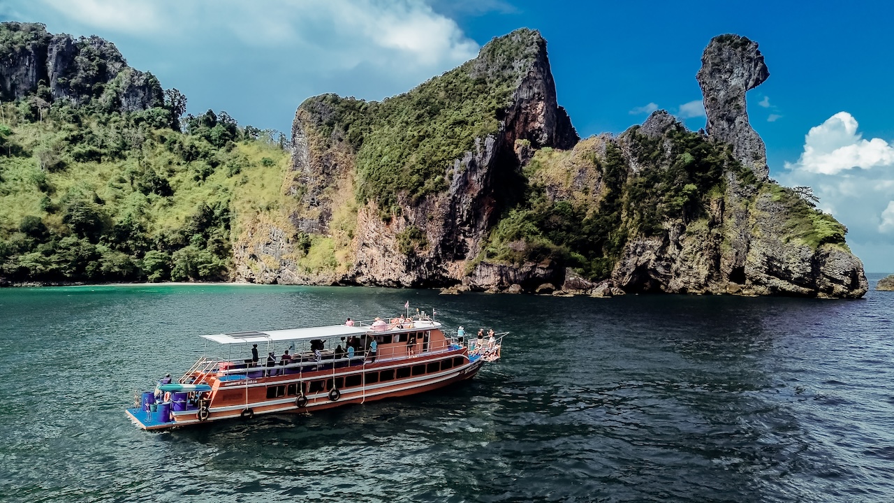 Premium Big Boat Eight Islands Sunset (Krabi) Sunset Party Cruise – 2,399 THB per Person (Child)