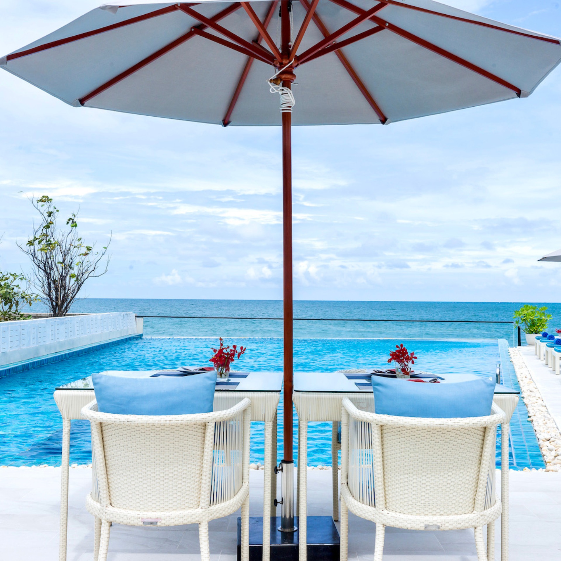 The Rock Hua Hin Beachfront Spa Resort Staycation (Hua Hin)  1 Night Stay Pearl Suite Room(Saturday)