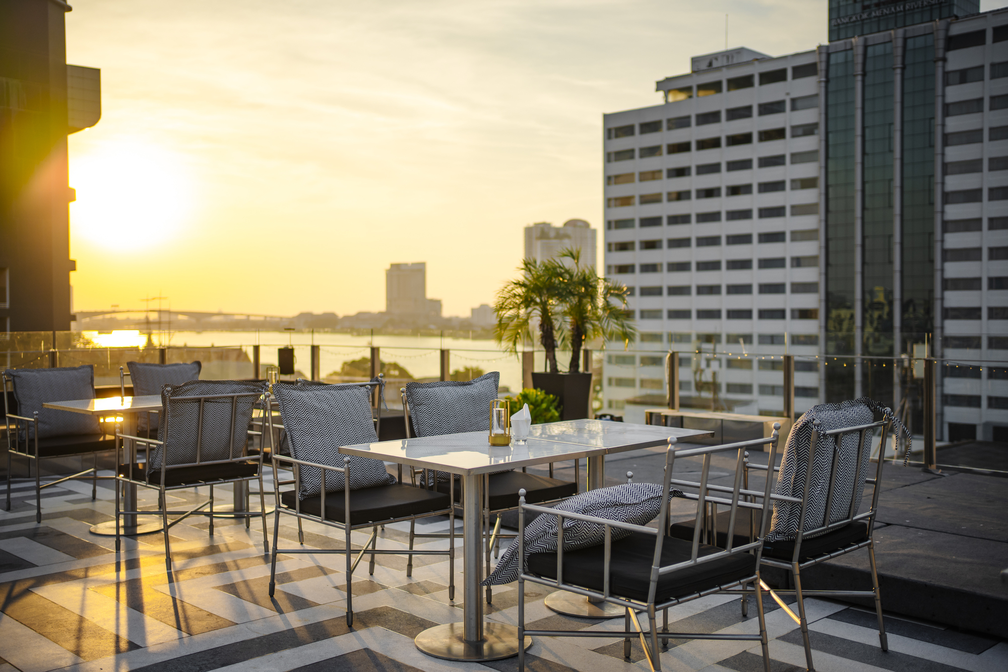 Hotel Once Bangkok (Staycation)