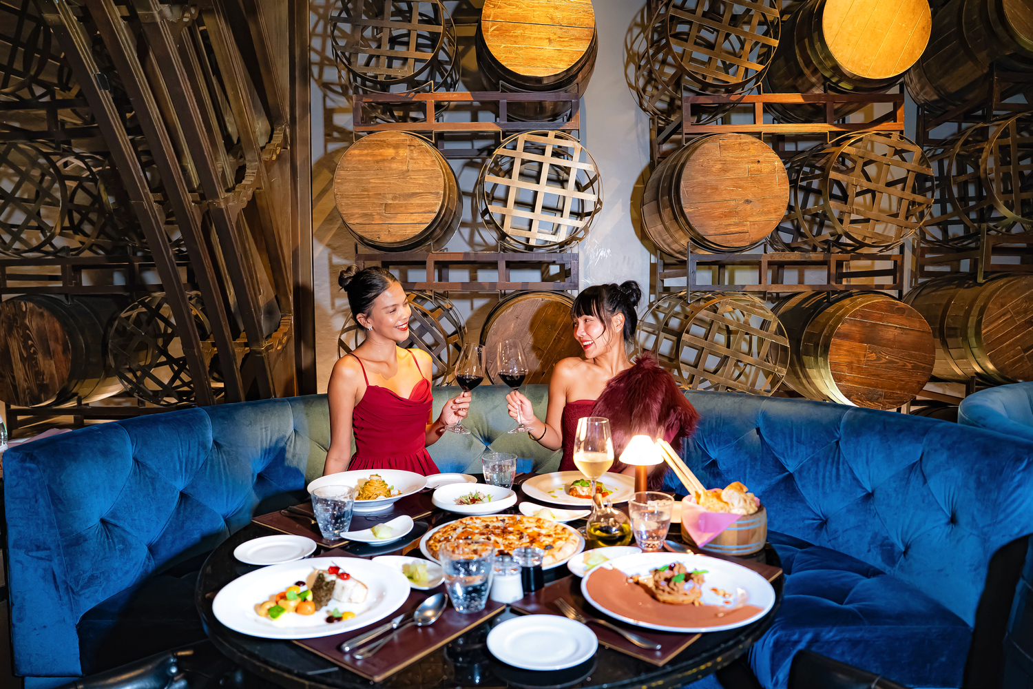 restaurant image