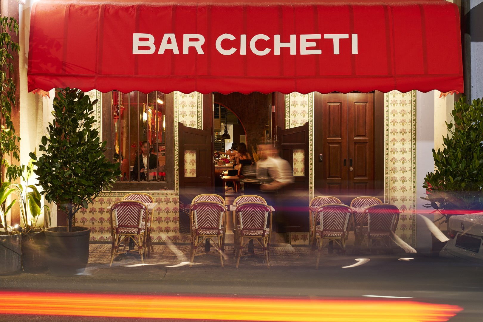 restaurant image