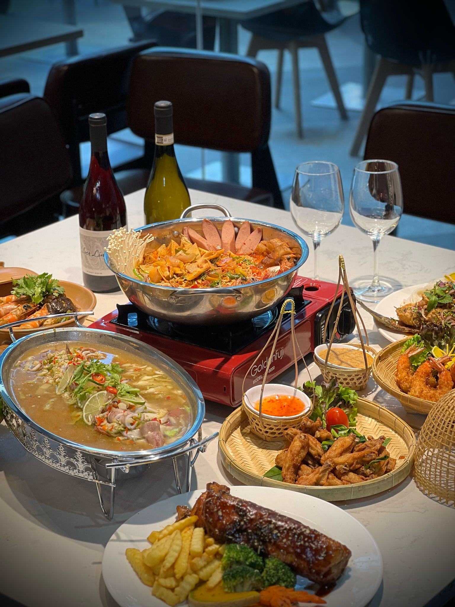 M Thai Restaurant & Bar