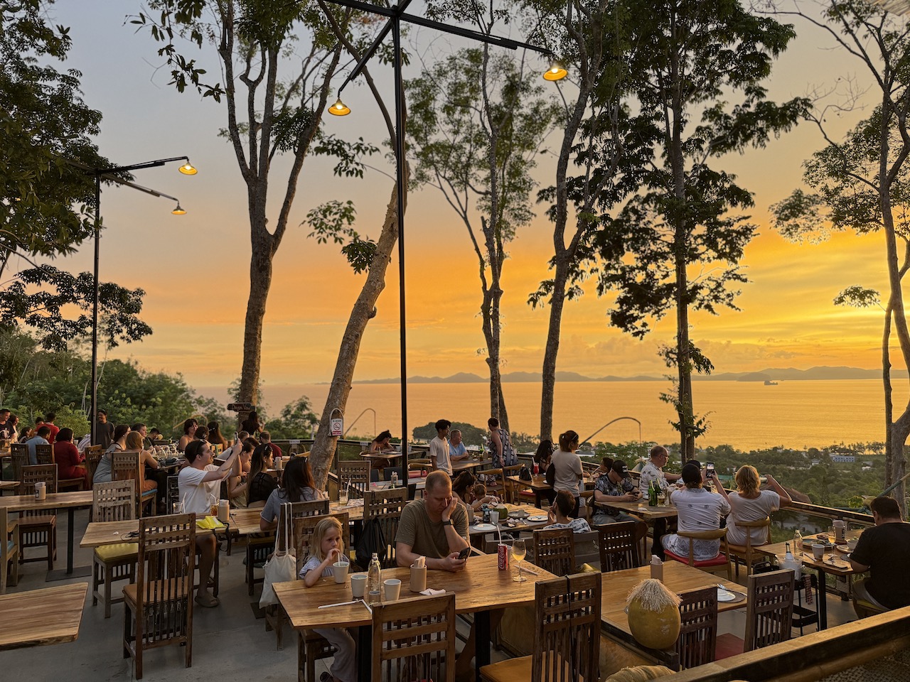 Dragon view bar and restaurant (Krabi)