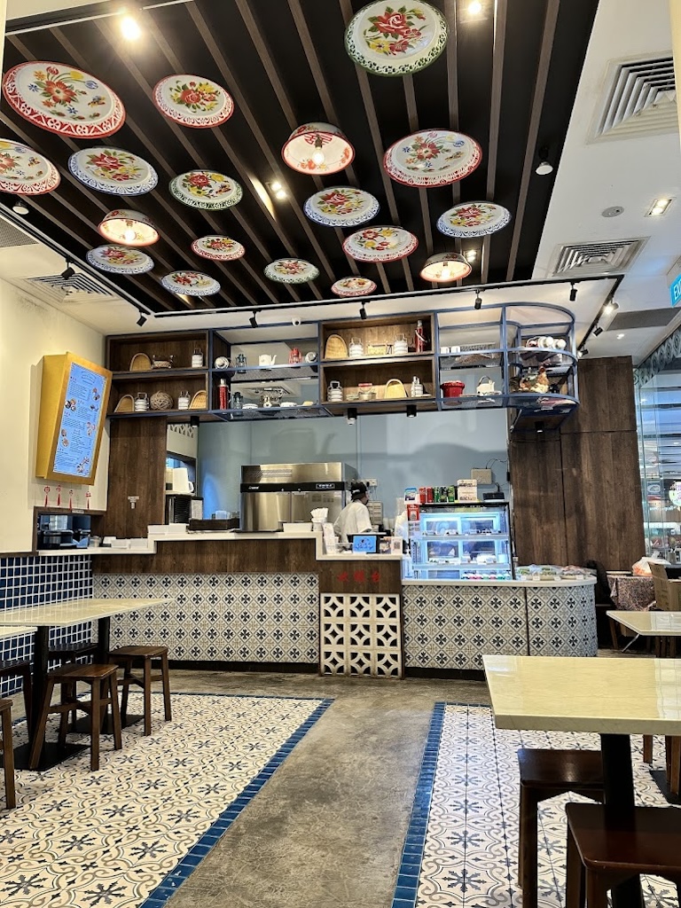 restaurant image