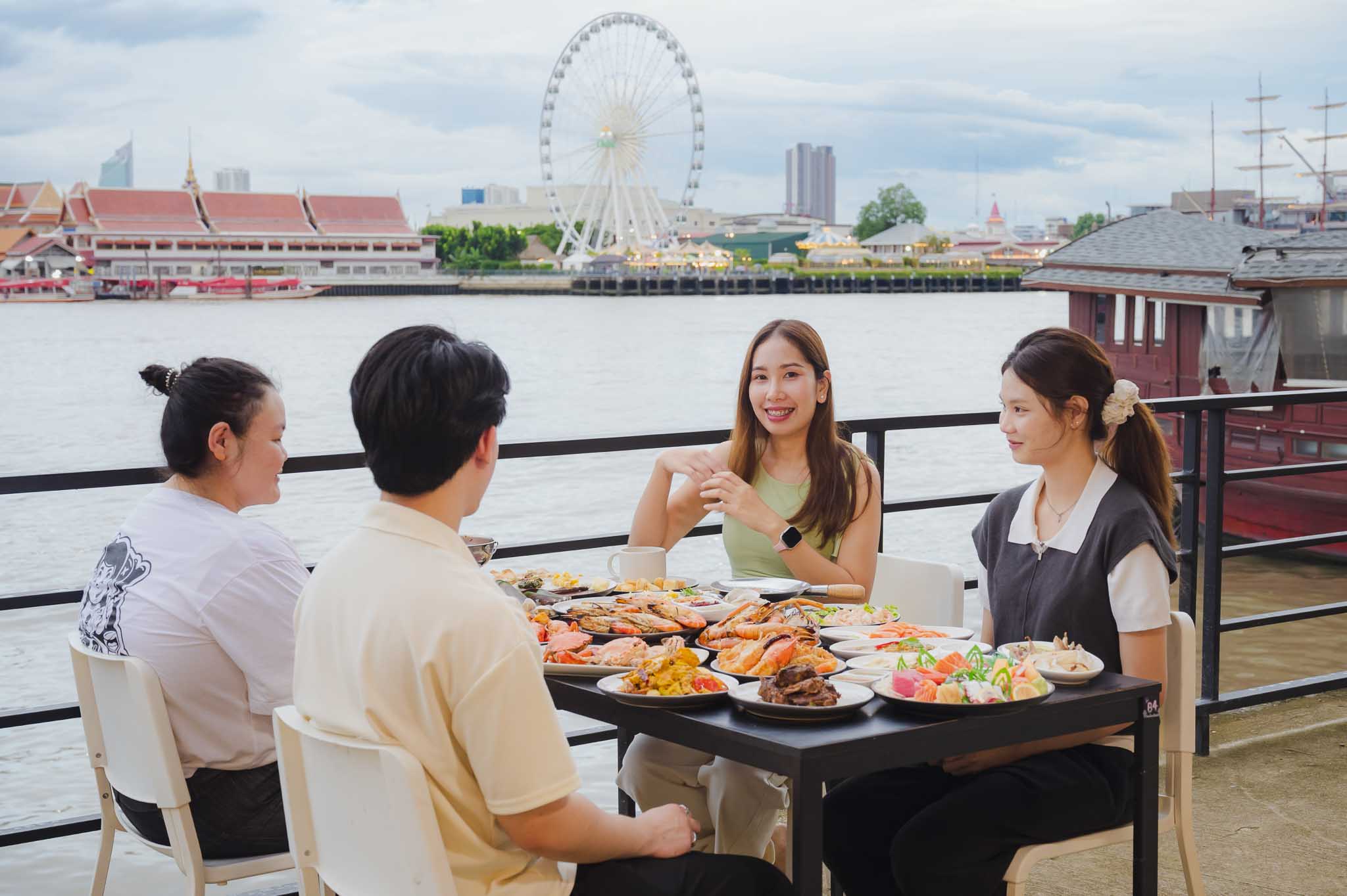 restaurant image