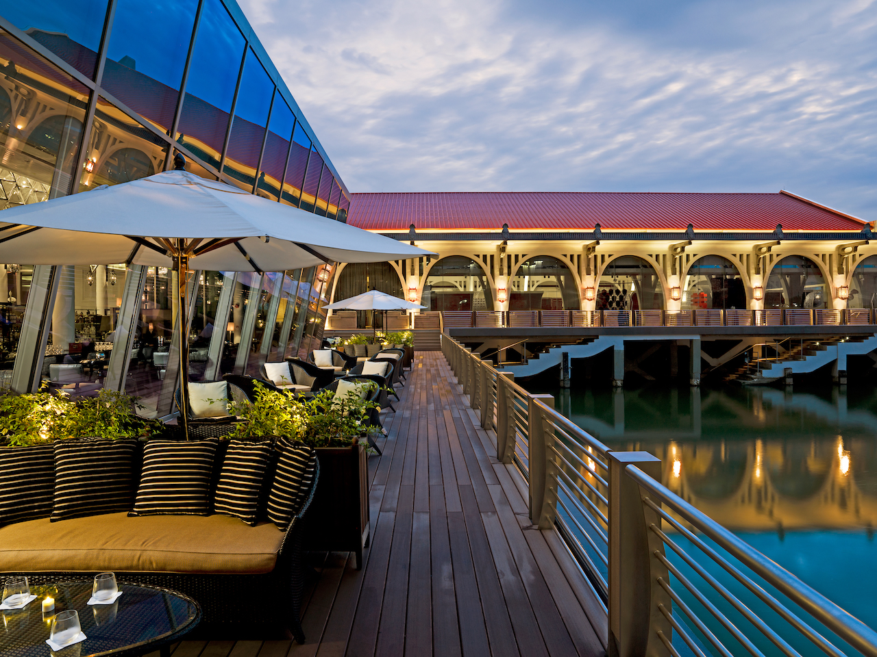 restaurant image