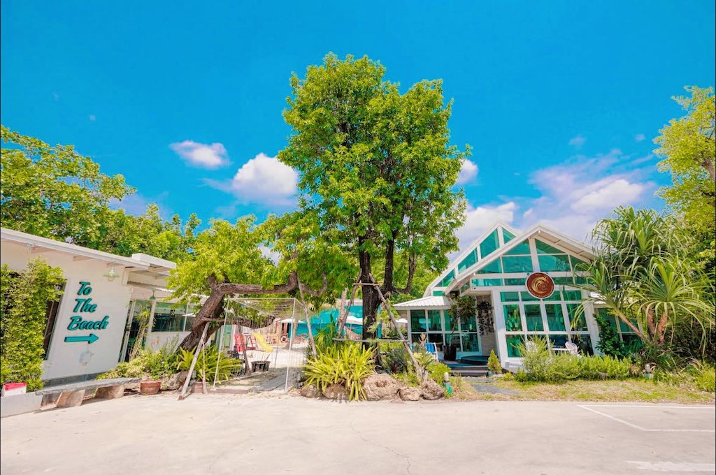 Moana Cafe