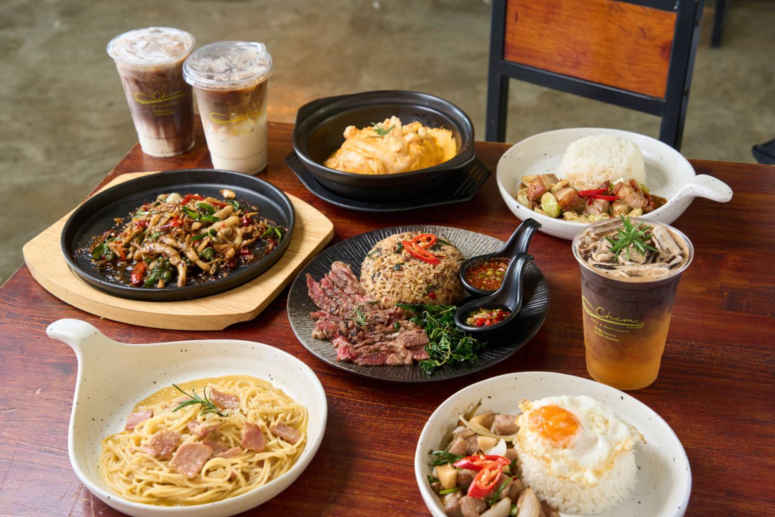 Chim Cafe & Restaurant