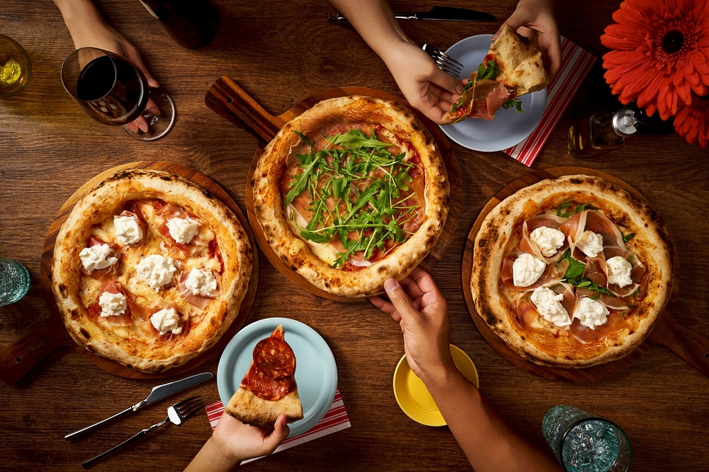 restaurant image