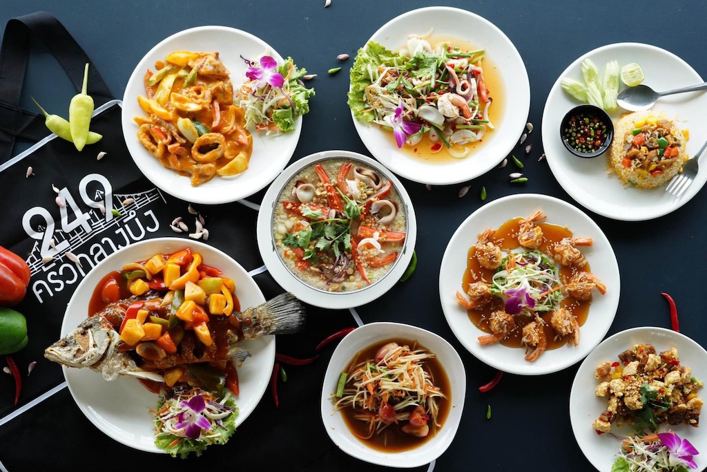 restaurant image