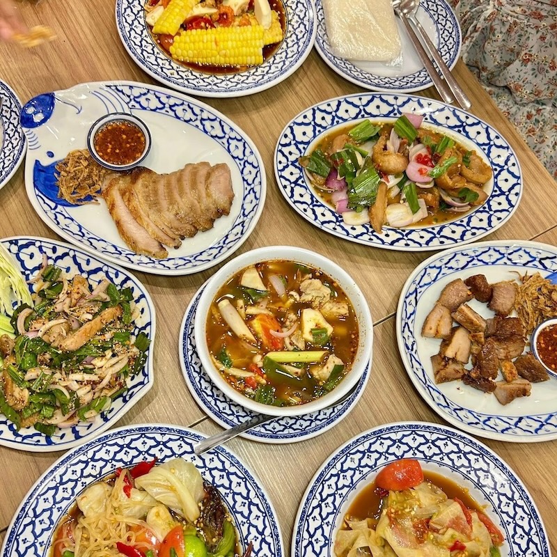 StrackYum Future Park Rangsit