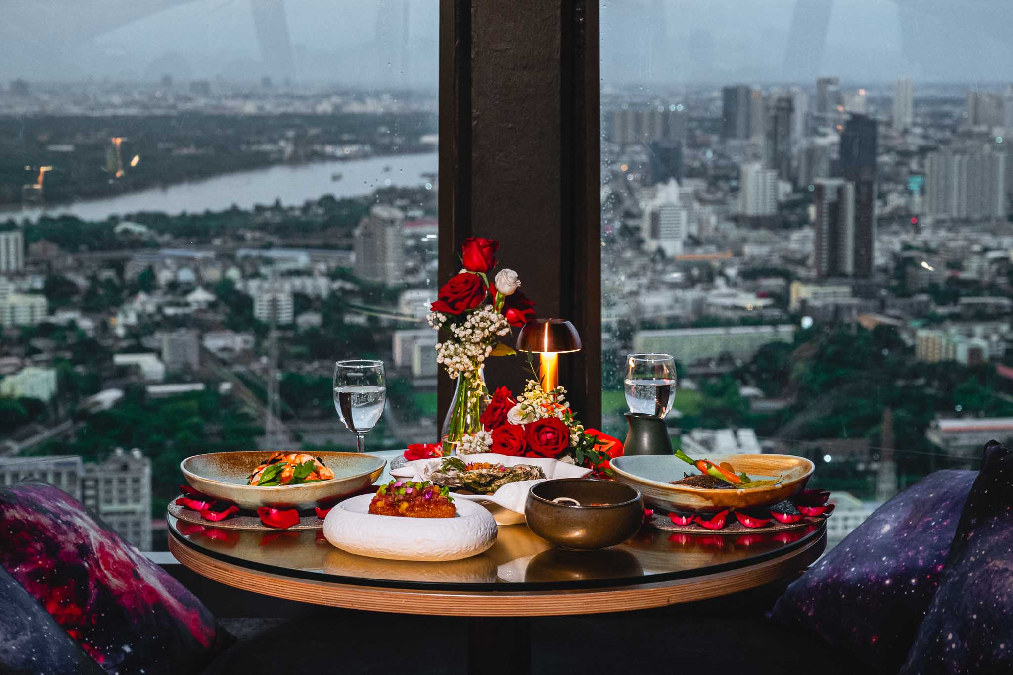 restaurant image