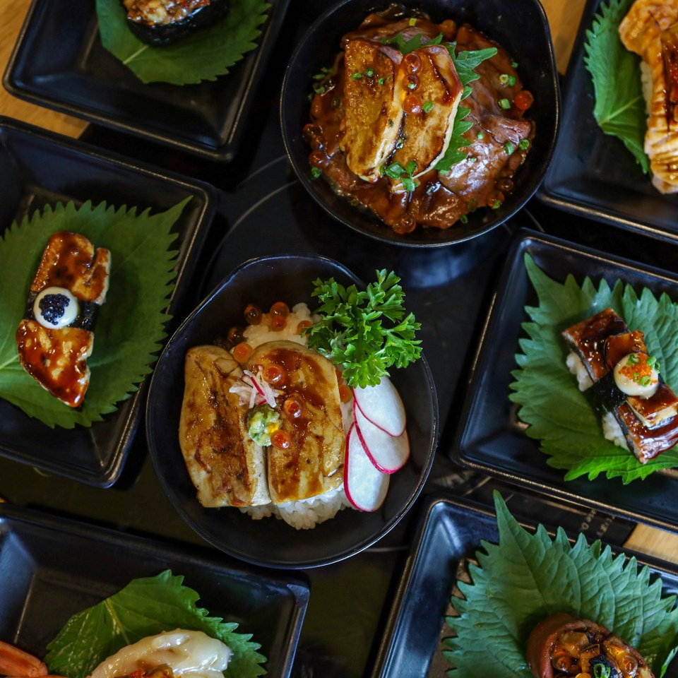 Penguin Eat Shabu Bangna | Hungry Hub